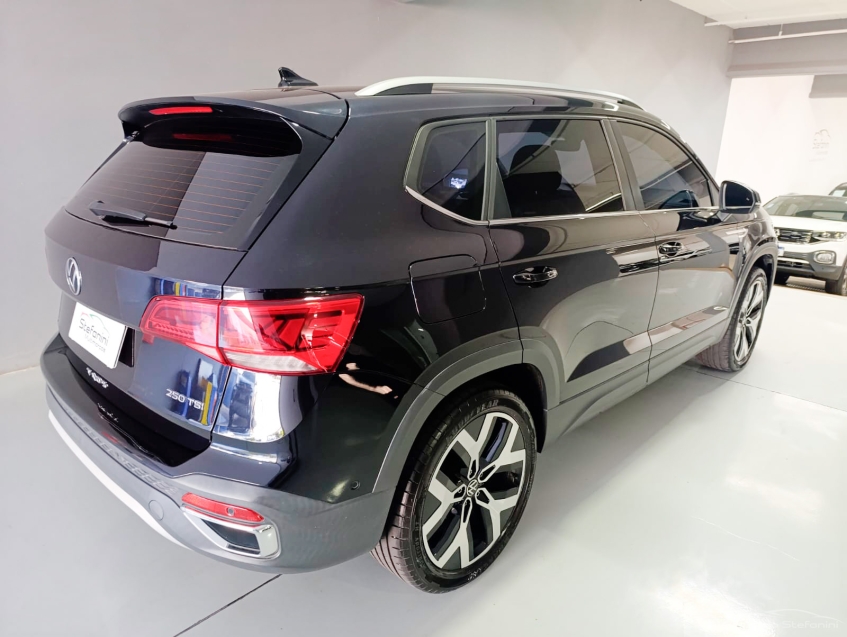 volkswagen taos 1.4 250 tsi total flex highline automatico 4p 202411