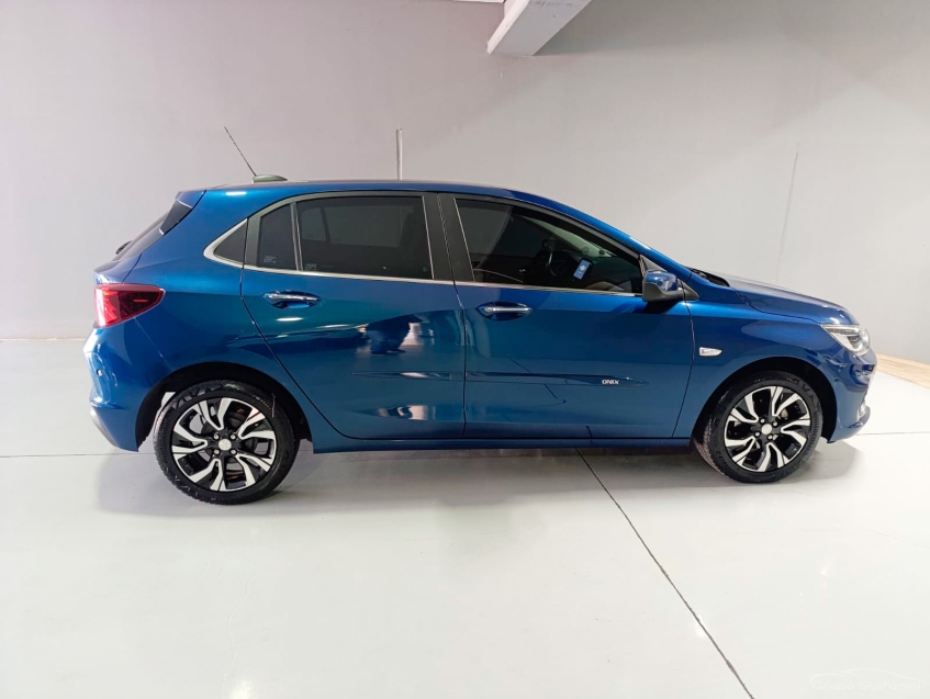 chevrolet onix 1.0 turbo flex premier automatico 4p 20239