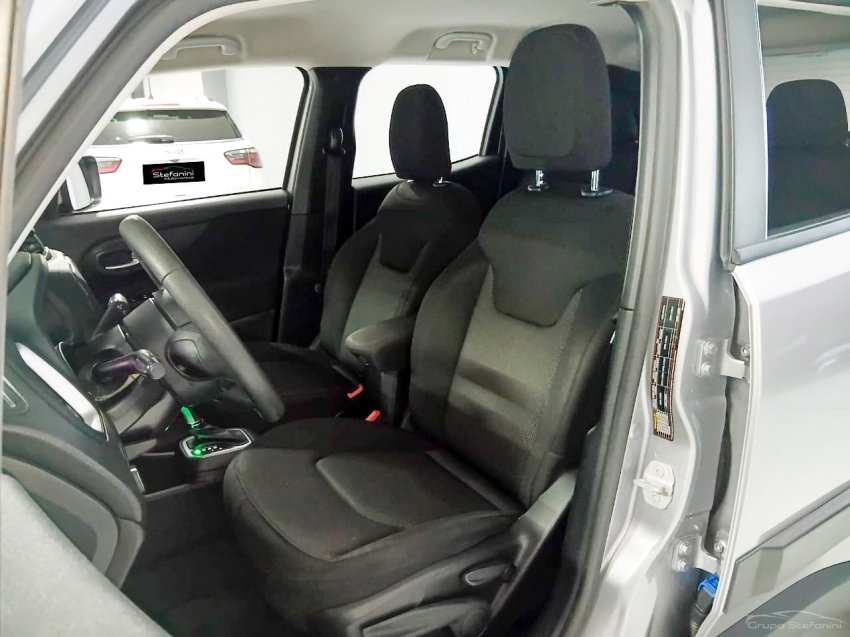 jeep renegade 1.8 16v flex 4p automatico 20204