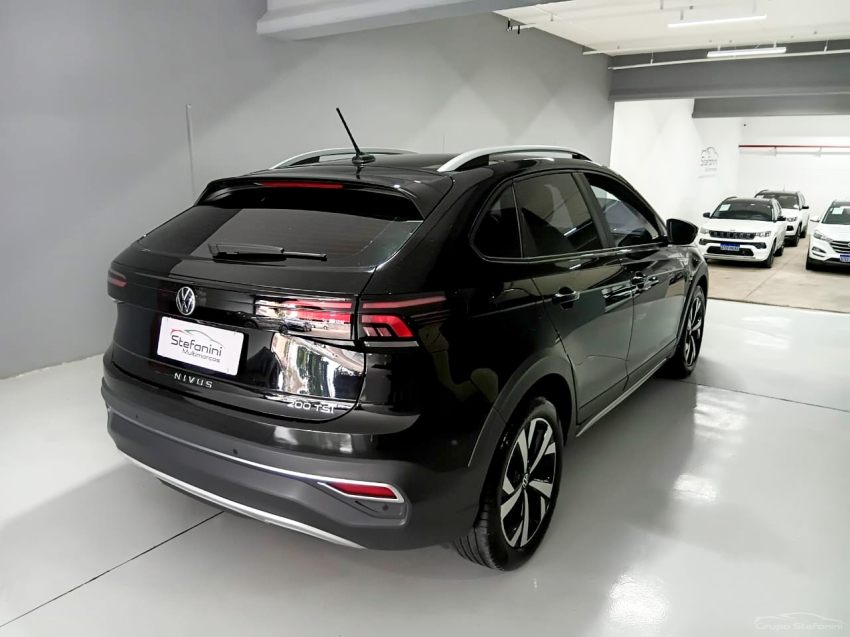 volkswagen nivus 1.0 200 tsi total flex highline automatico 4p 20238