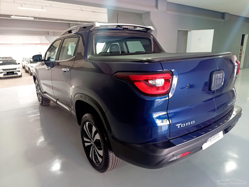 fiat toro 1.3 turbo 270 flex volcano at6 4p automatico 202513