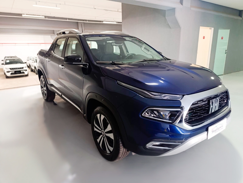fiat toro 1.3 turbo 270 flex volcano at6 4p automatico 20252