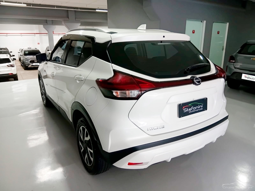 nissan kicks 1.6 16v flexstart sense xtronic flex 4p automatico 202413