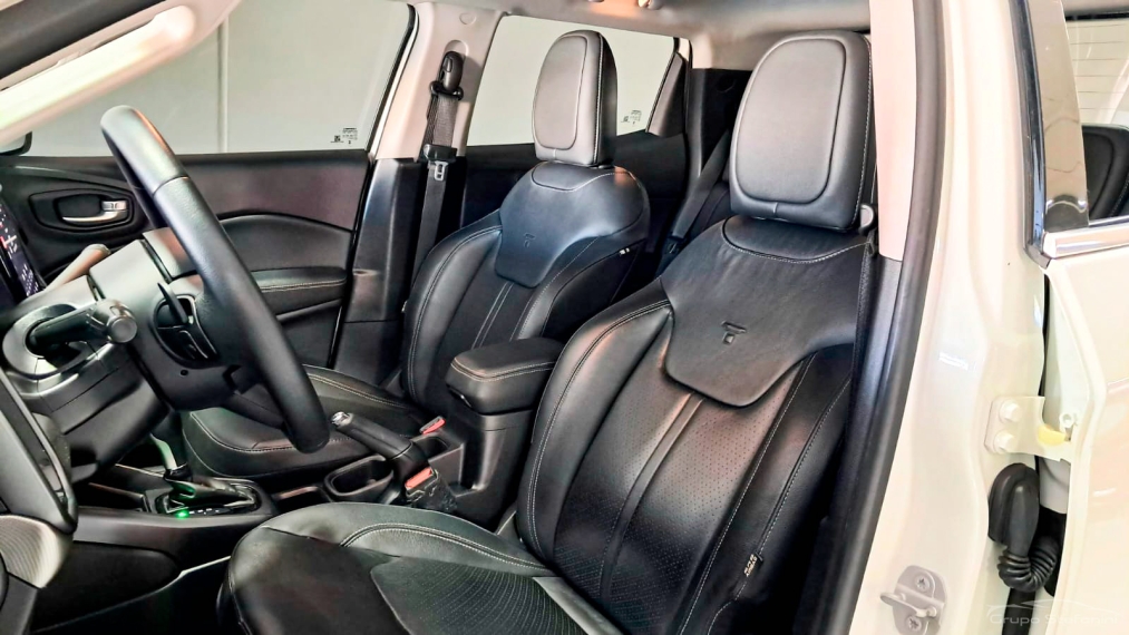 fiat toro 2.0 16v turbo diesel volcano 4wd at9 4p automatico 20234