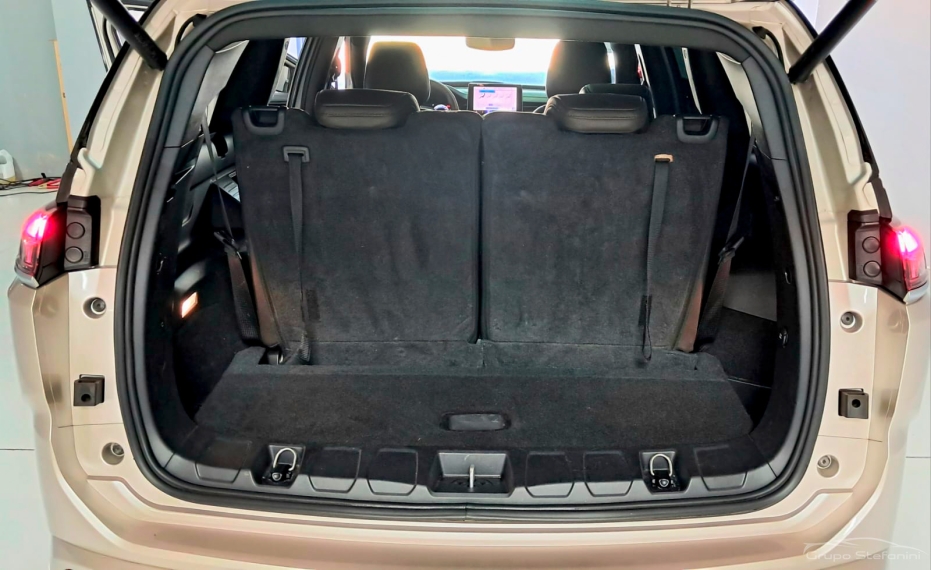 jeep commander 1.3 t270 turbo flex overland at6 4p automatico 202212