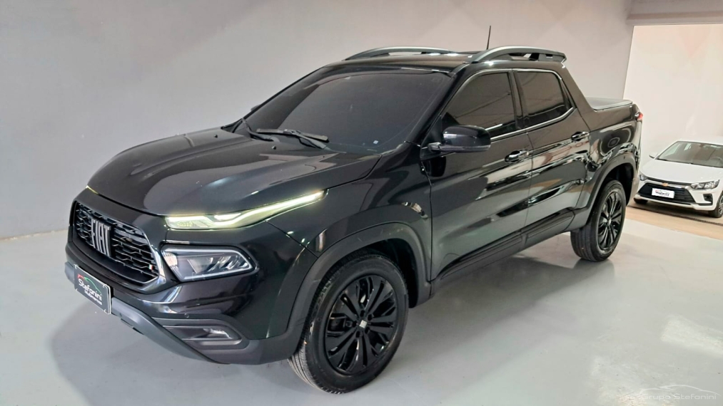 fiat toro 1.3 turbo 270 flex volcano at6 4p automatico 2024