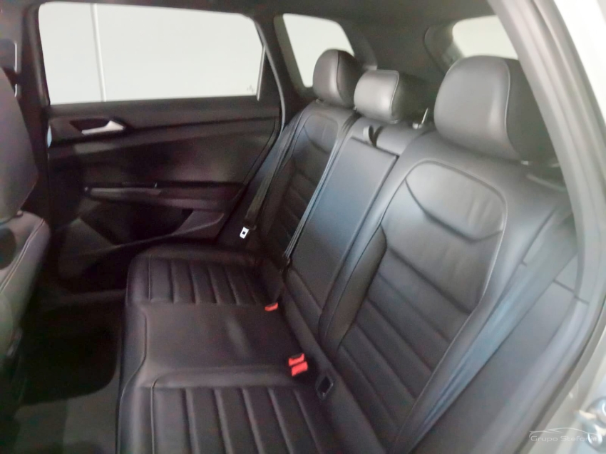 volkswagen taos 1.4 250 tsi total flex highline automatico 4p 20245