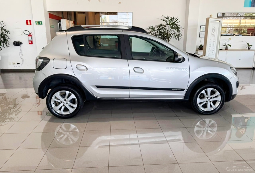 renault sandero 1.6 16v sce flex stepway manual 4p automatico 201810
