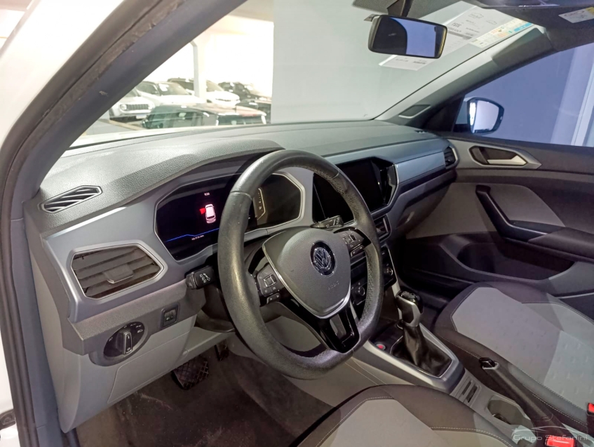 volkswagen t-cross 1.0 200 tsi total flex comfortline automatico 4p 20213