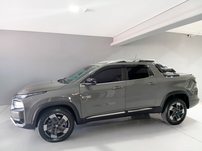 fiat toro 2.2 turbo diesel volcano 4wd at9 4p automatico 20268