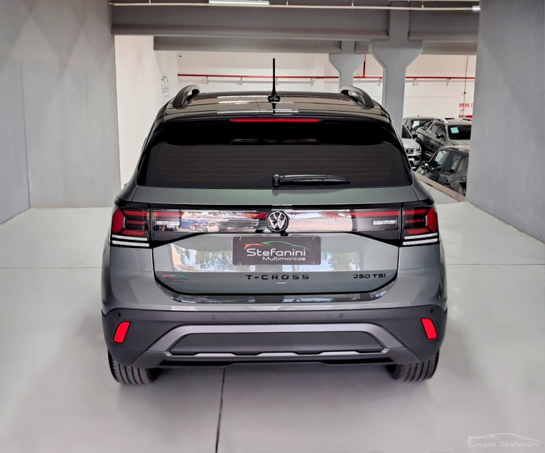 volkswagen t-cross 1.4 250 tsi total flex extreme automatico 4p 202612