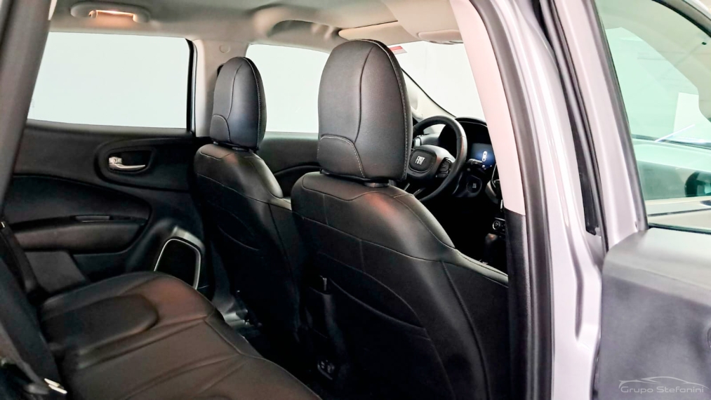 fiat toro 1.3 turbo 270 flex volcano at6 4p automatico 20258
