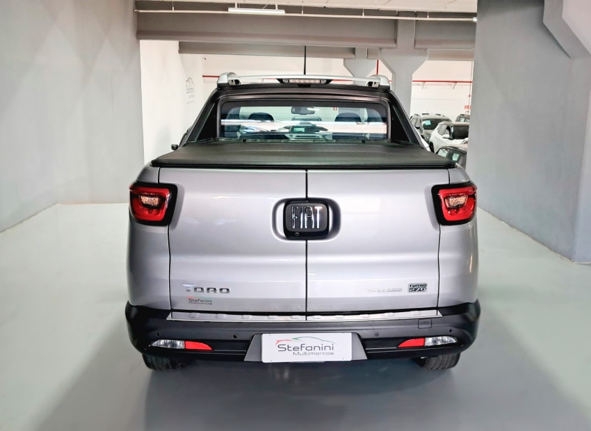 fiat toro 1.3 turbo 270 flex volcano at6 4p automatico 202514