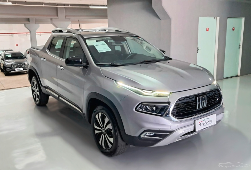 fiat toro 1.3 turbo 270 flex volcano at6 4p automatico 20252