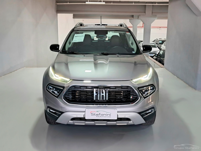 fiat toro 1.3 turbo 270 flex volcano at6 4p automatico 20251