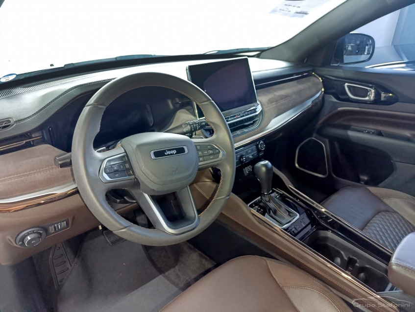 jeep commander 1.3 t270 turbo flex overland at6 4p automatico 20233