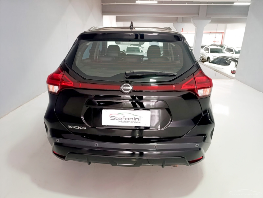 nissan kicks 1.6 16v flexstart exclusive xtronic flex 4p automatico 202311