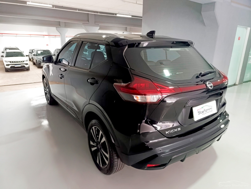 nissan kicks 1.6 16v flexstart exclusive xtronic flex 4p automatico 202312