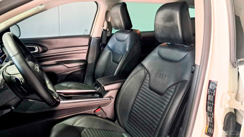 jeep commander 1.3 t270 turbo flex longitude at6 4p automatico 20256