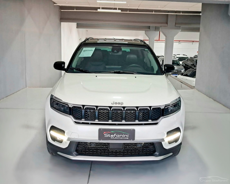 jeep commander 1.3 t270 turbo flex longitude at6 4p automatico 20251