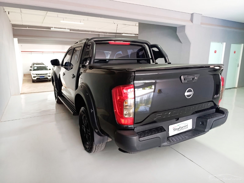 nissan frontier 2.3 16v turbo diesel attack cd 4x4 automatico 4p 202512