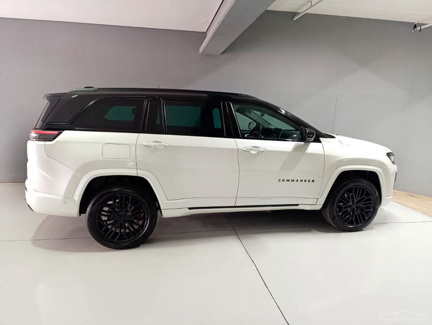 jeep commander 2.0 hurricane 4 turbo gasolina blackhawk at9 4p automatico 202611