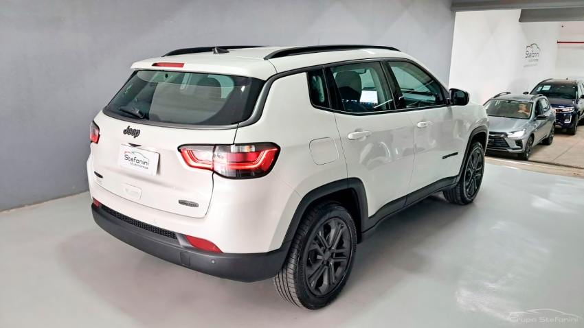 jeep compass 1.3 t270 turbo flex longitude at6 4p automatico 202610