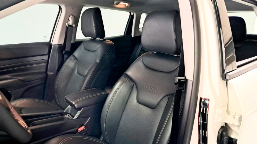 jeep compass 1.3 t270 turbo flex longitude at6 4p automatico 20266