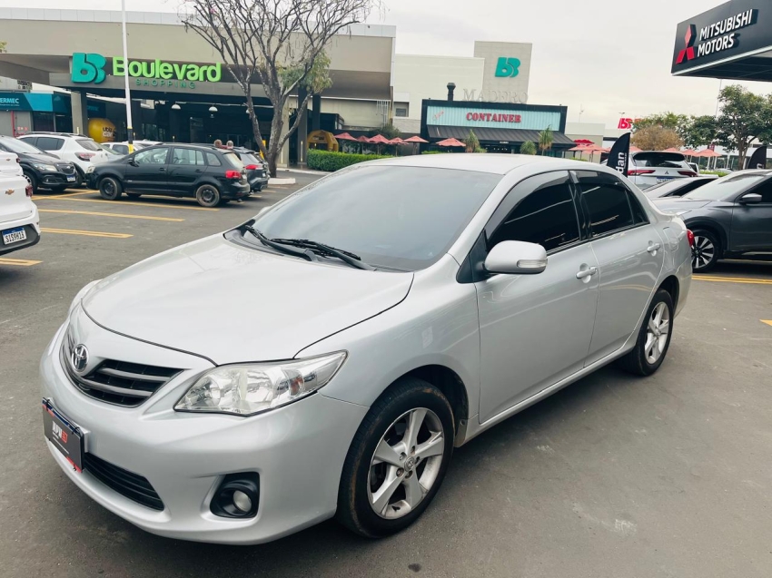 toyota corolla 2.0 xei 16v flex 4p automatico 2013 toyota corolla 2.0 xei 16v flex 4p automatico 2013