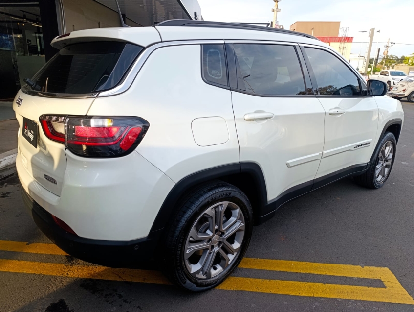 jeep compass 1.3 t270 turbo flex longitude at6 4p automatico 20234