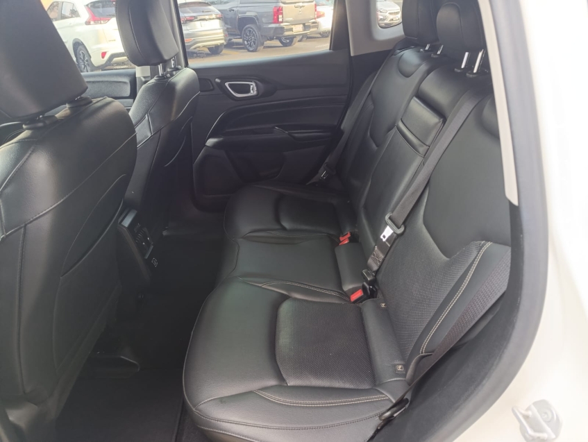 jeep compass 1.3 t270 turbo flex longitude at6 4p automatico 20239