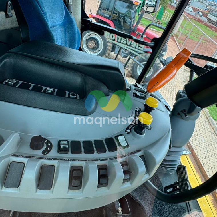 colheitadeira  new holland cr906016