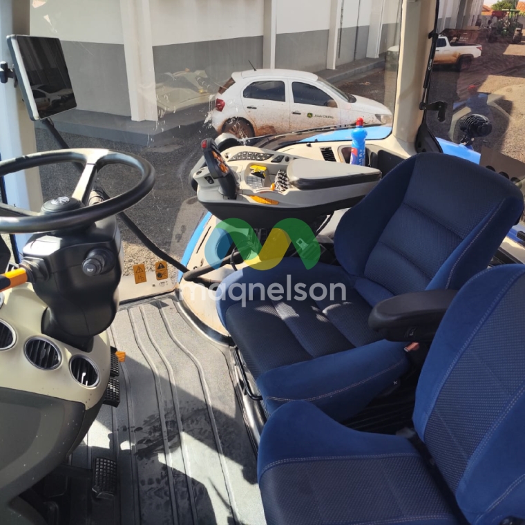 trator  new holland t8 385