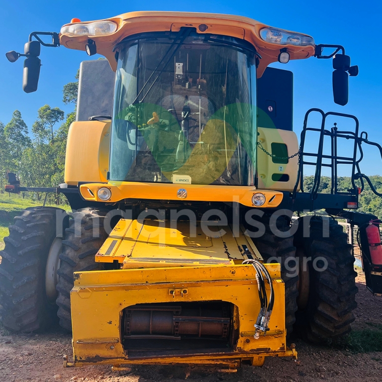 new holland colheitadeira 9060 2011 hibrido 1p semiautomatico new holland colheitadeira 9060 2011 hibrido 1p semiautomatico