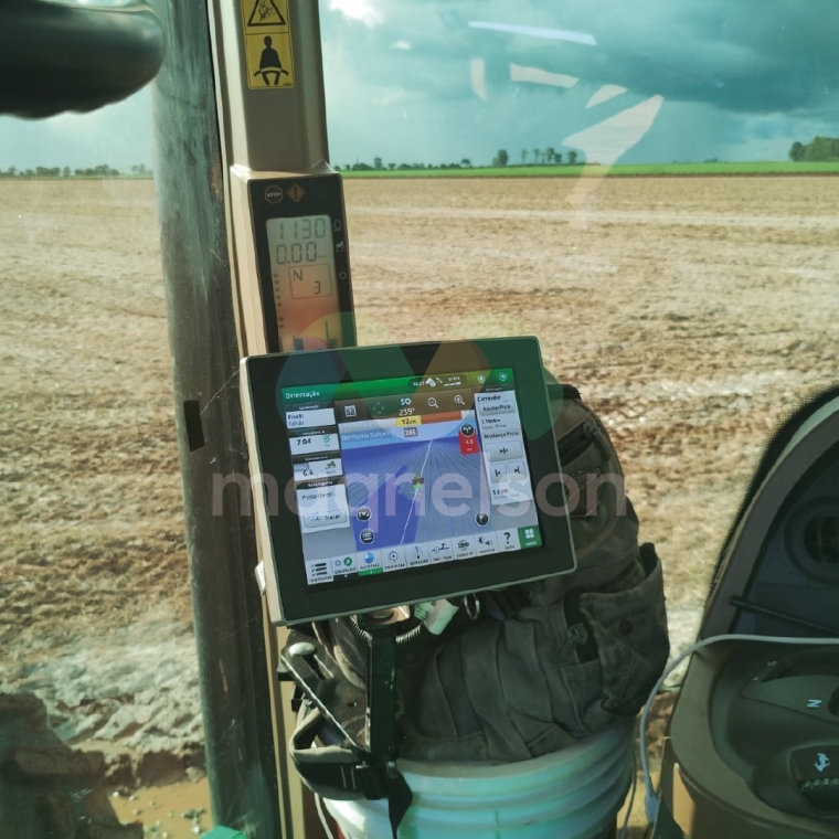 john deere trator 7200j  2023 hibrido 2p semiautomatico