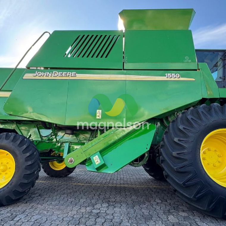 john deere colheitadeira 1550 2002 hibrido 1p semiautomatico