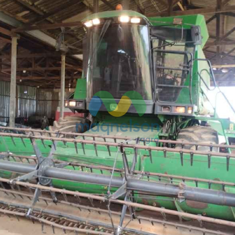 john deere colheitadeira 1550 2002 hibrido 1p semiautomatico john deere colheitadeira 1550 2002 hibrido 1p semiautomatico