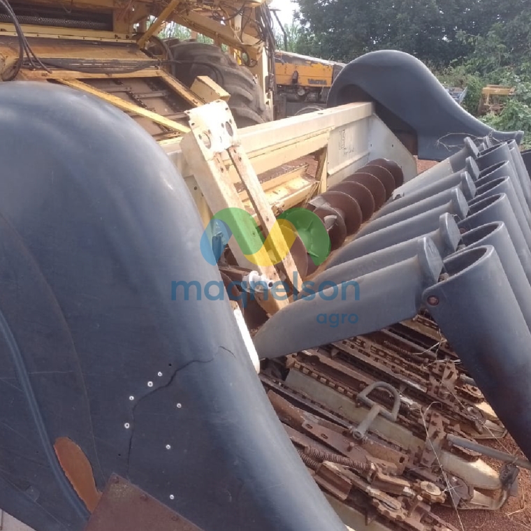 new holland colheitadeira tc 59 2004 hibrido 1p semiautomatico