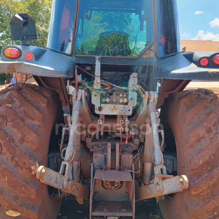 valtra trator bt 210 2013 hibrido 1p semiautomatico
