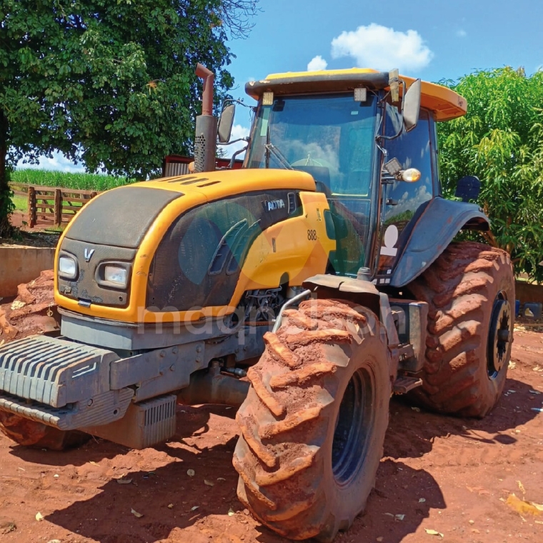valtra trator bt 210 2013 hibrido 1p semiautomatico