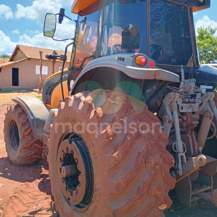 valtra trator bt 210 2013 hibrido 1p semiautomatico