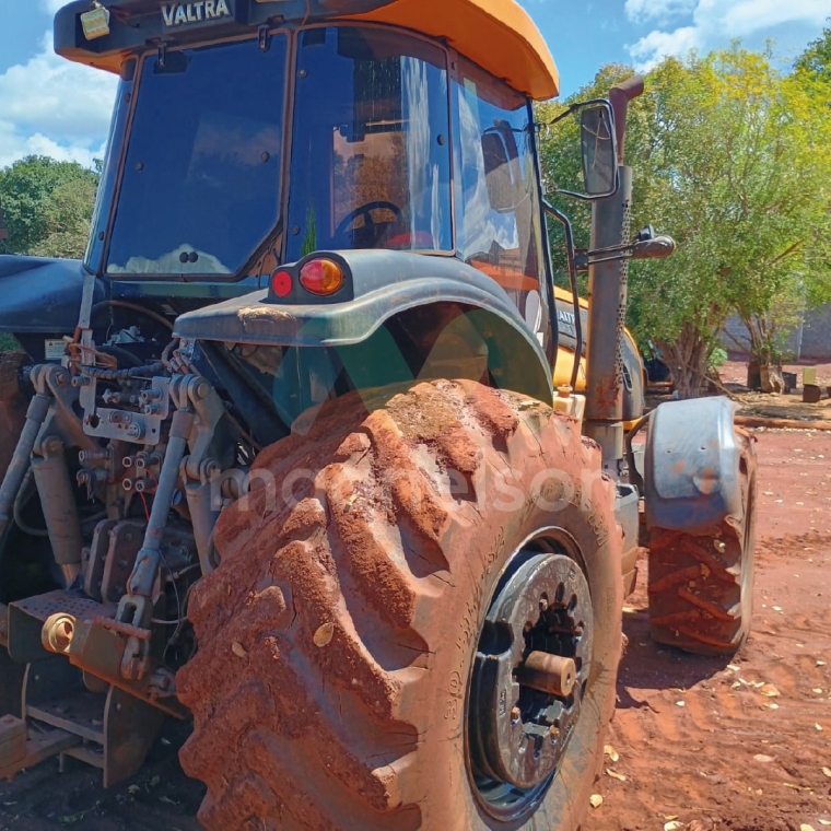 valtra trator bt 210 2013 hibrido 1p semiautomatico