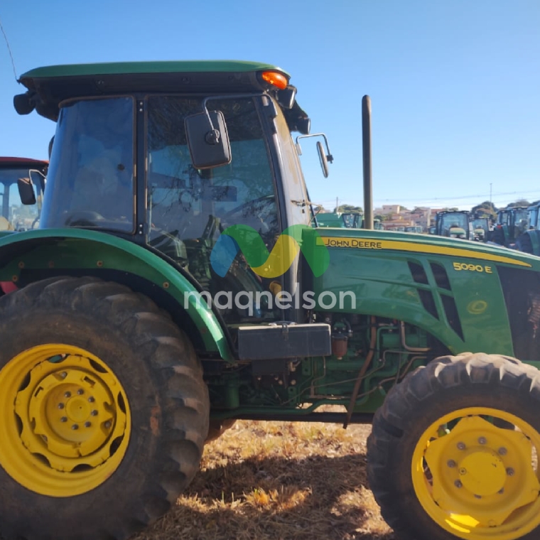 john deere trator 5090e  2021 diesel 1p semiautomatico