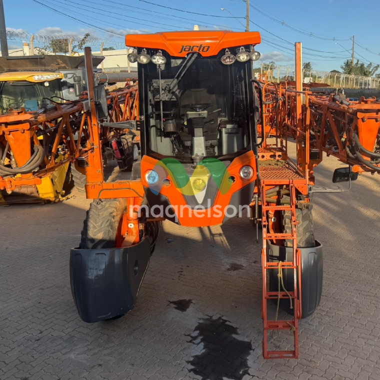 jacto pulverizador uniport 3030 2013 diesel 1p semiautomatico jacto pulverizador uniport 3030 2013 diesel 1p semiautomatico