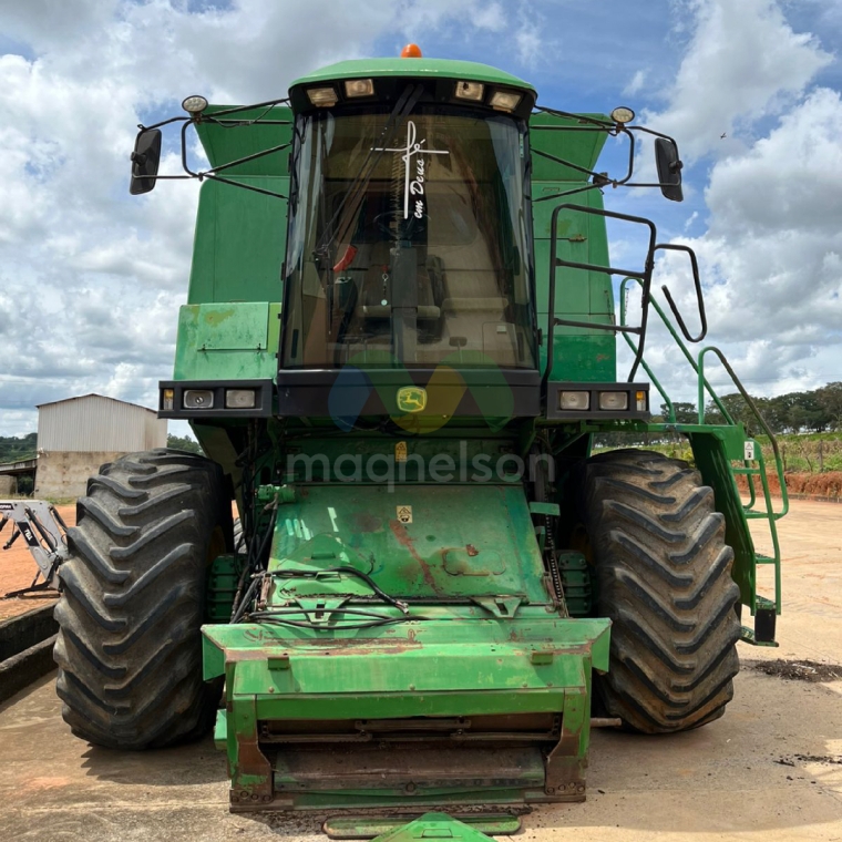 john deere colheitadeira 1550 2004 diesel 1p semiautomatico1