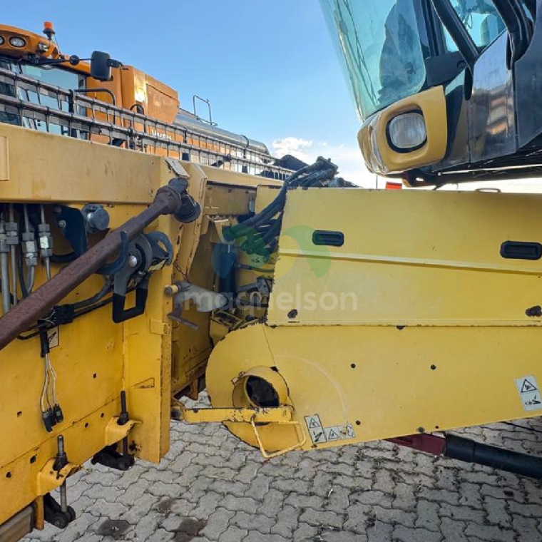 new holland colheitadeira cr 9060 2011 diesel 1p semiautomatico8