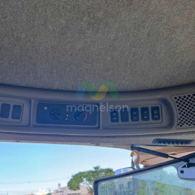 new holland colheitadeira cr 9060 2011 diesel 1p semiautomatico21