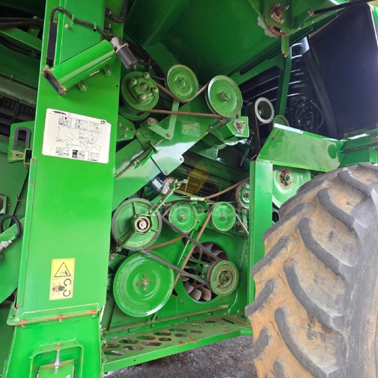 john deere colheitadeira s550 2015 diesel 1p semiautomatico28