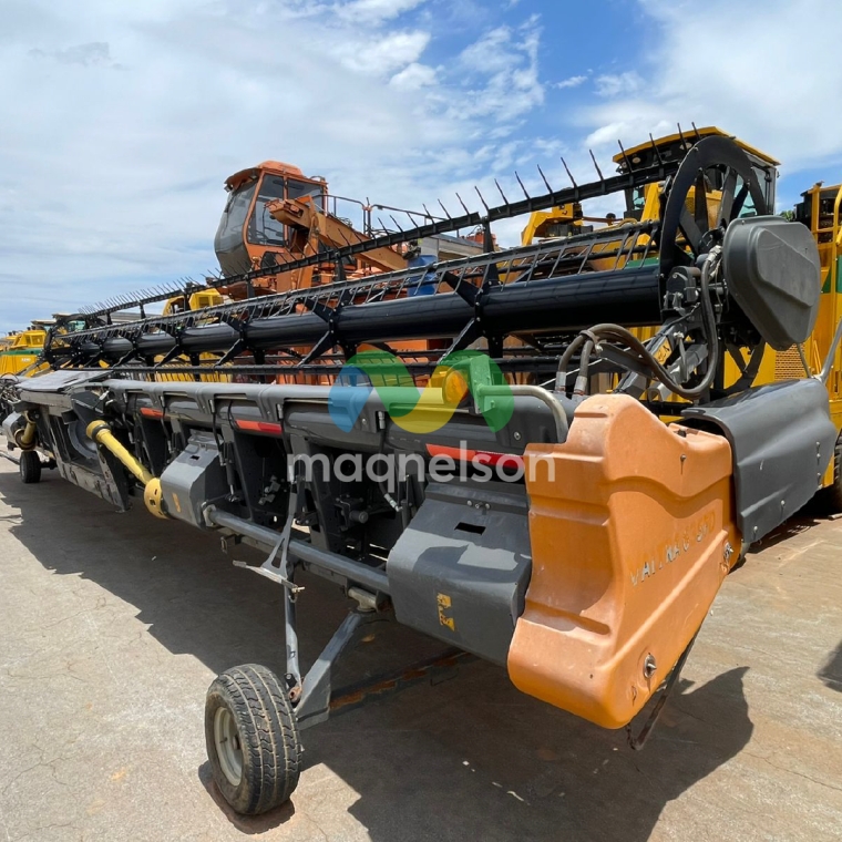 valtra colheitadeira bc 7800 2021 diesel 1p automatico11