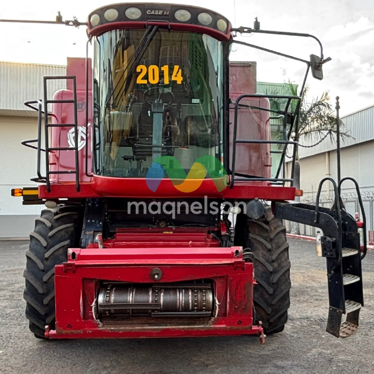 case colheitadeira 2688 2014 diesel 1p automatico